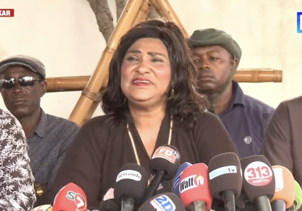 Présidentielle 2024: Rose Wardini retire sa candidatur Présidentielle 2024: Rose Wardini retire sa candidatur