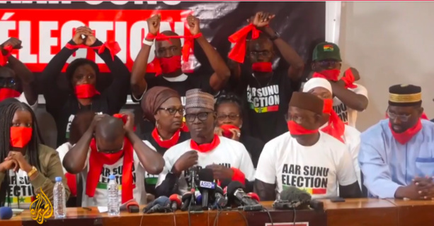 Le F24, le FC25, le FDD, et Aar Sunu Élections contre les "manoeuvres" politiques de Mackyy Le F24, le FC25, le FDD, et Aar Sunu Élections contre les "manoeuvres" politiques de Mackyy