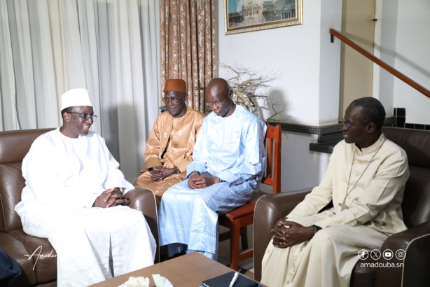 Tension politique : L'archevêque de Dakar reçoit une délégation du gouvernement 
