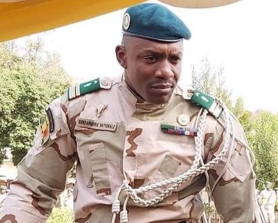 Mali: polémique après la parution du livre d'un colonel évoquant «des exactions» de l'armée