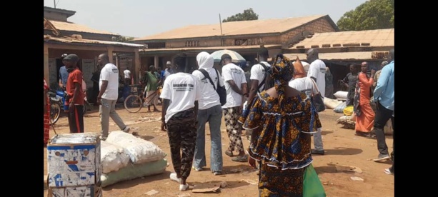 Vélingara : Visite de prospection du Bureau national de la CEDEAO et l’Association des femmes de l’Afrique de l’ouest au marché hebdomadaire de Diaobé Vélingara : Visite de prospection du Bureau national de la CEDEAO et l’Association des femmes de l’Afrique de l’ouest au marché hebdomadaire de Diaobé