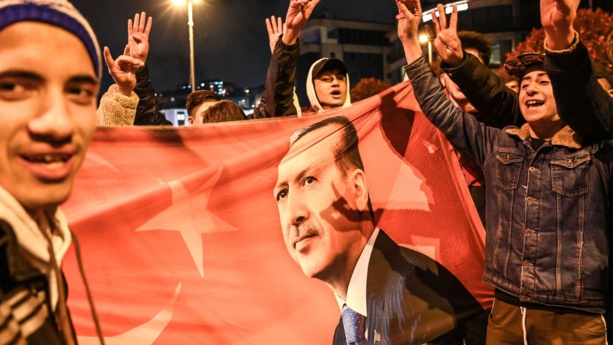 Municipales en Turquie: l'opposition remporte deux villes importantes (Istanbul et Ankara) Municipales en Turquie: l'opposition remporte deux villes importantes (Istanbul et Ankara)