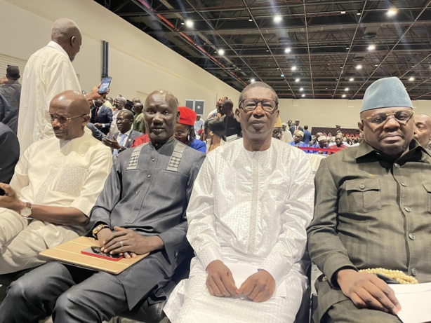 Diamniadio : Lansana Gagny Sakho, Mary Teuw Niane à la Cérémonie solennelle de Prestation de serment du Président Bassirou Diomaye Diakhar Faye Diamniadio : Lansana Gagny Sakho, Mary Teuw Niane à la Cérémonie solennelle de Prestation de serment du Président Bassirou Diomaye Diakhar Faye