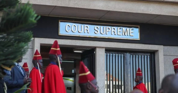Cour Suprême : l'AJE conteste la décision de Macky Sall 