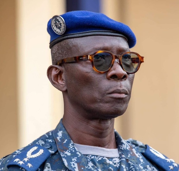 Haut Commandant de la Gendarmerie :  Le général Moussa Fall tombe !