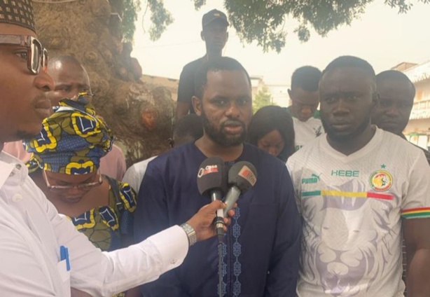 Mobilisation contre l'injustice : Les Postiers "Non Reconduits" du Sénégal organisent un sit-in Mobilisation contre l'injustice : Les Postiers "Non Reconduits" du Sénégal organisent un sit-in