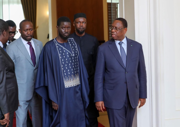 Révélations sur l'accord secret entre Macky Sall, Diomaye Faye et Ousmane Sonko : Une entente inattendue... Révélations sur l'accord secret entre Macky Sall, Diomaye Faye et Ousmane Sonko : Une entente inattendue...