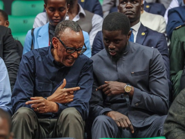 Une victoire pour le sport et la diplomatie : Les présidents Faye et Kagame à la BAL4 à Dakar Une victoire pour le sport et la diplomatie : Les présidents Faye et Kagame à la BAL4 à Dakar