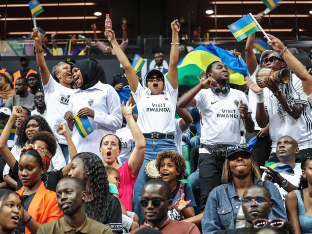 Une victoire pour le sport et la diplomatie : Les présidents Faye et Kagame à la BAL4 à Dakar Une victoire pour le sport et la diplomatie : Les présidents Faye et Kagame à la BAL4 à Dakar