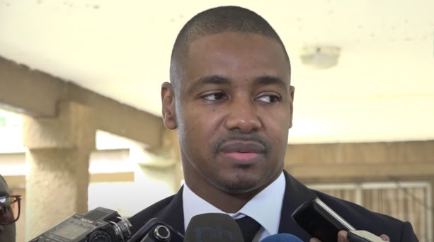 Agent Judiciaire de l’Etat : Yoro Moussa Diallo limogé Agent Judiciaire de l’Etat : Yoro Moussa Diallo limogé