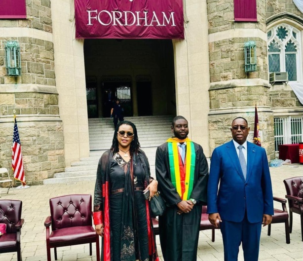 Etats Unis : Ibrahima Sall, fils de l'ancien Président Macky SALL, diplômé de l'Université de Fordham Etats Unis : Ibrahima Sall, fils de l'ancien Président Macky SALL, diplômé de l'Université de Fordham