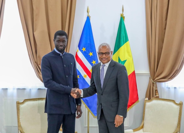 Accord entre le Sénégal et le Cap-Vert pour la réactivation de la ligne maritime Dakar-Praia Accord entre le Sénégal et le Cap-Vert pour la réactivation de la ligne maritime Dakar-Praia