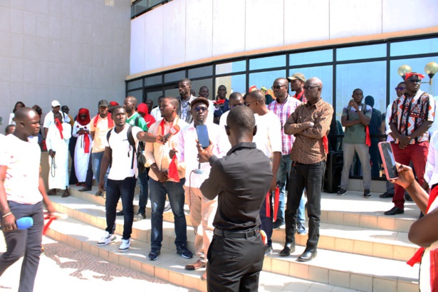 Tabaski : La CJRS vilipende les patrons de presse et accuse... Tabaski : La CJRS vilipende les patrons de presse et accuse...