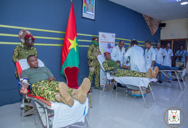 Don de Sang au Burkina Faso : L'Appel du Capitaine Ibrahim Traoré pour sauver des vies Don de Sang au Burkina Faso : L'Appel du Capitaine Ibrahim Traoré pour sauver des vies