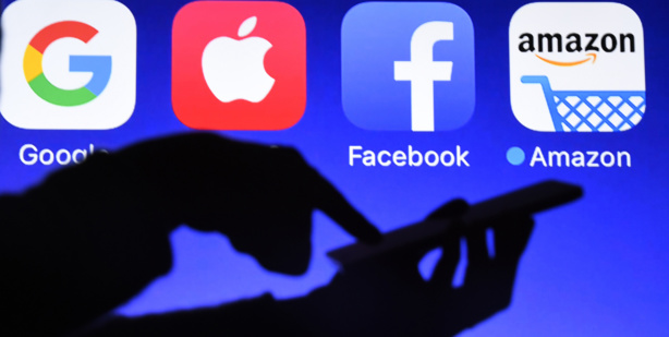 Sénégal : le RESTIC appelle l'État à cibler Google, Apple, Facebook, Amazon et Microsoft pour l'impôt sur les services numériques Sénégal : le RESTIC appelle l'État à cibler Google, Apple, Facebook, Amazon et Microsoft pour l'impôt sur les services numériques