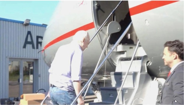 Le journaliste Julian Assange est libre Le journaliste Julian Assange est libre