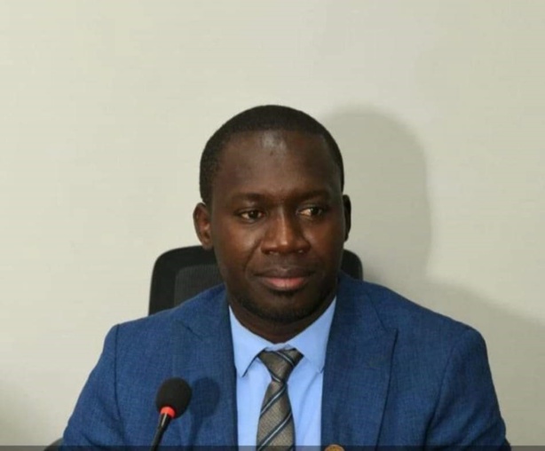 ARONA Diouf Alias ARONA Coumba Ndoffene Diouf qui est ce qui t'a piqué ? ARONA Diouf Alias ARONA Coumba Ndoffene Diouf qui est ce qui t'a piqué ?