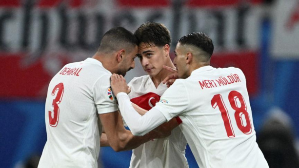 Euro : La Turquie s'impose face à l'Autriche et affrontera les Pays-Bas en quart Euro : La Turquie s'impose face à l'Autriche et affrontera les Pays-Bas en quart