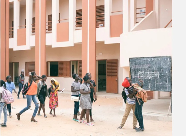 Report de l'examen du BFEM 2024 : Nouvelles dates annoncées par le Ministère de l'Éducation nationale Report de l'examen du BFEM 2024 : Nouvelles dates annoncées par le Ministère de l'Éducation nationale