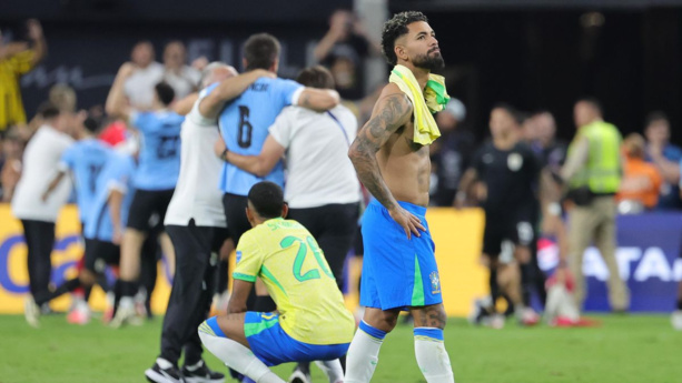Brésil éliminé en quarts de finale de la Copa América par l'Uruguay Brésil éliminé en quarts de finale de la Copa América par l'Uruguay