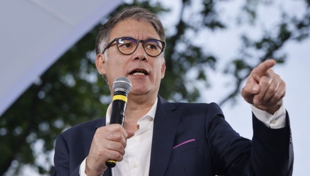 Olivier Faure (PS) : "Ce soir, la France a dit non à l'arrivée du RN au pouvoir" Olivier Faure (PS) : "Ce soir, la France a dit non à l'arrivée du RN au pouvoir"