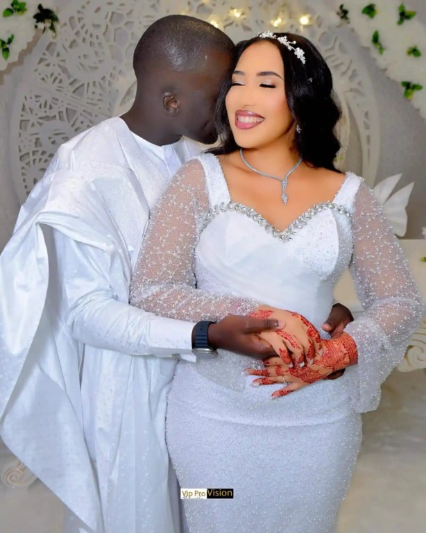 Retour en images sur le mariage de Sidi Seck, fils de l'ancien Premier ministre Idrissa Seck Retour en images sur le mariage de Sidi Seck, fils de l'ancien Premier ministre Idrissa Seck