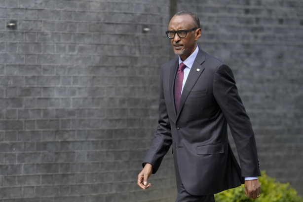Score Écrasant pour Paul Kagame : Vers une confirmation de son quatrième mandat Score Écrasant pour Paul Kagame : Vers une confirmation de son quatrième mandat
