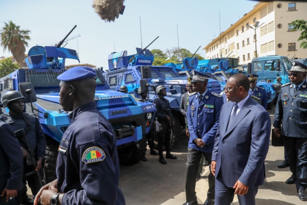 Les 100 tonnes de munitions de Macky Sall : Nouvelles révélations sur l’origine et la gestion de la cargaison Les 100 tonnes de munitions de Macky Sall : Nouvelles révélations sur l’origine et la gestion de la cargaison