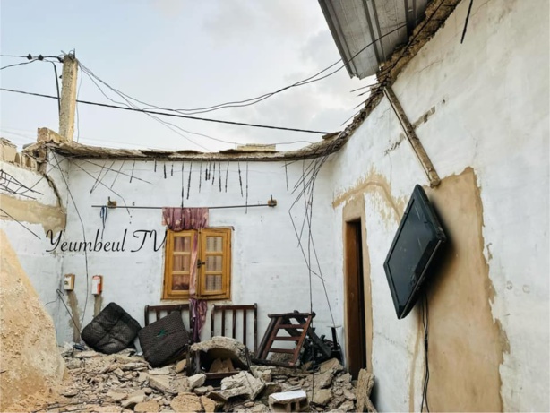 Yeumbeul : Une dalle s'effondre, deux personnes coincées Yeumbeul : Une dalle s'effondre, deux personnes coincées