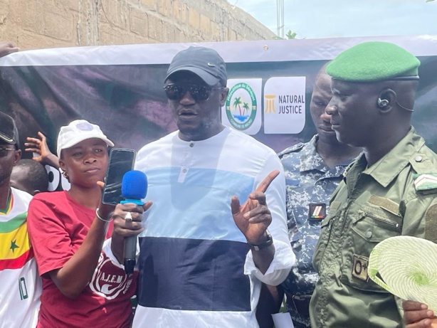 Mboro célèbre la Journée Nationale de l'arbre : Aboubacar Diassy et le mouvement "Ubuntu" en Première Ligne Mboro célèbre la Journée Nationale de l'arbre : Aboubacar Diassy et le mouvement "Ubuntu" en Première Ligne