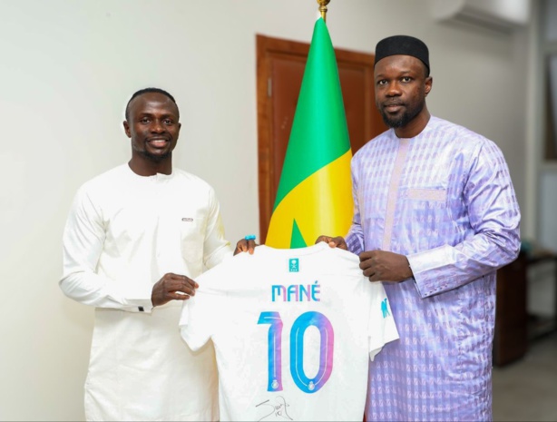 Air Sénégal : Sadio Mané accepte la demande de Sonko Air Sénégal : Sadio Mané accepte la demande de Sonko
