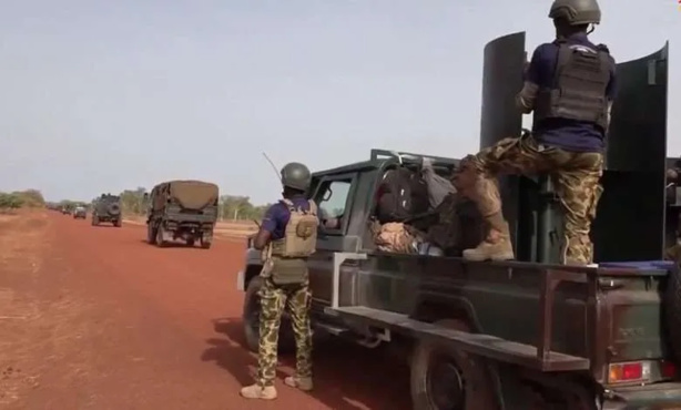 Burkina Faso: un convoi des forces de défense et sécurité attaqué Burkina Faso: un convoi des forces de défense et sécurité attaqué