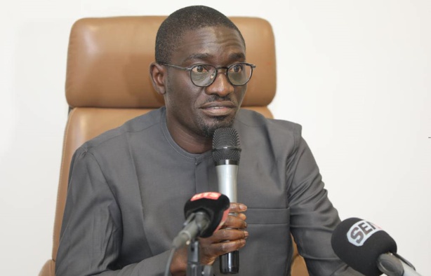 «Affecter un commis de l’Etat dans une autre région ne signifie pas une punition», selon le ministre Olivier Boucal «Affecter un commis de l’Etat dans une autre région ne signifie pas une punition», selon le ministre Olivier Boucal