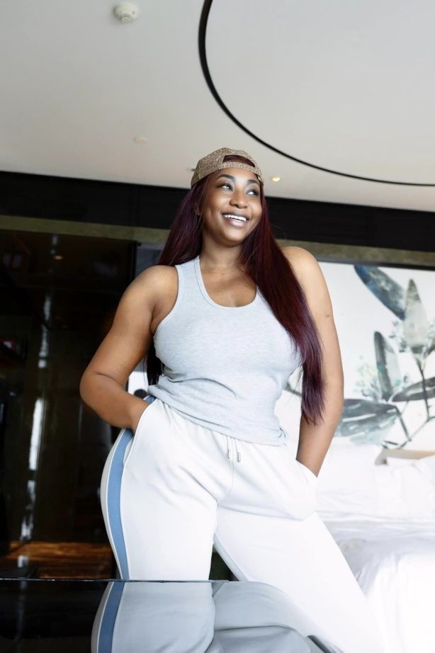 L'actrice Ivoirienne Kadhy Touré en Chine L'actrice Ivoirienne Kadhy Touré en Chine