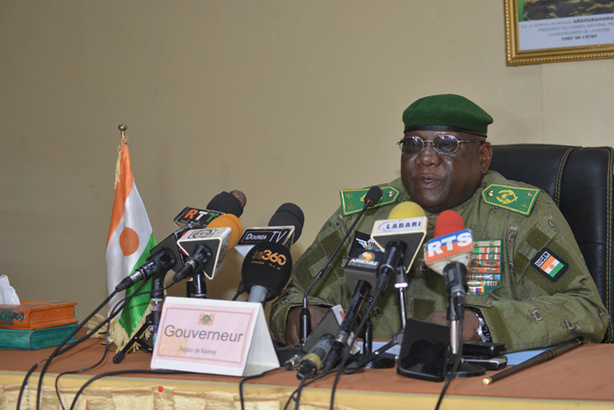 Lutte contre la mendicité : Les mendiants rapatriés dans leurs villages respectifs, annonce le Gouverneur de Niamey Lutte contre la mendicité : Les mendiants rapatriés dans leurs villages respectifs, annonce le Gouverneur de Niamey