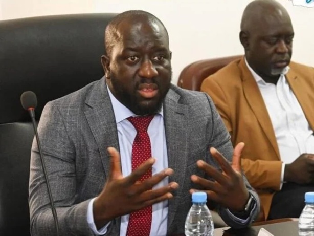 Presse : Alioune Sall invite le secteur des médias à une table de négociation pour des solutions durables Presse : Alioune Sall invite le secteur des médias à une table de négociation pour des solutions durables