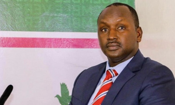 Crise à l'ONAS : Badara Gadiaga exige la démission de Cheikh Tidiane Dièye Crise à l'ONAS : Badara Gadiaga exige la démission de Cheikh Tidiane Dièye