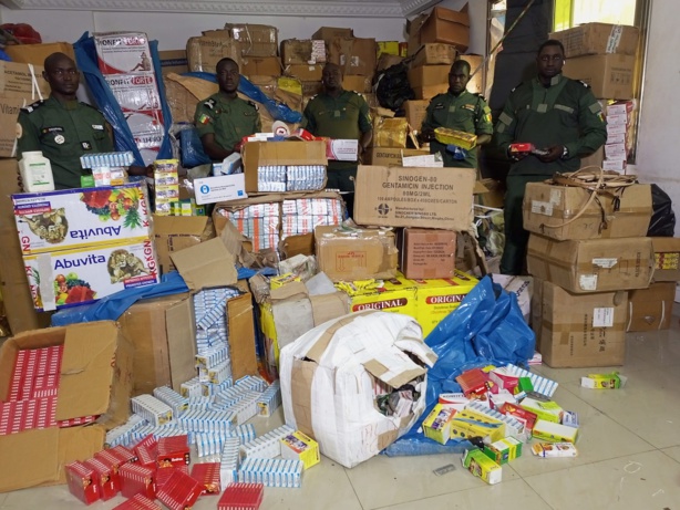 Lutte contre les médicaments contrefaits : Plus de 53 millions de FCFA de produits incinérés à Touba Lutte contre les médicaments contrefaits : Plus de 53 millions de FCFA de produits incinérés à Touba