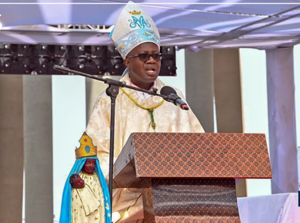 Pèlerinage aux lieux saints de la chrétienté : ‘’Toutes les dispositions sont prises pour un bon déroulement’’, selon Abbé Paul Abel Mamba Pèlerinage aux lieux saints de la chrétienté : ‘’Toutes les dispositions sont prises pour un bon déroulement’’, selon Abbé Paul Abel Mamba