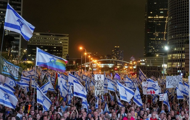 Israël : Plus d'un demi-million de manifestants réclament un accord avec le Hamas Israël : Plus d'un demi-million de manifestants réclament un accord avec le Hamas