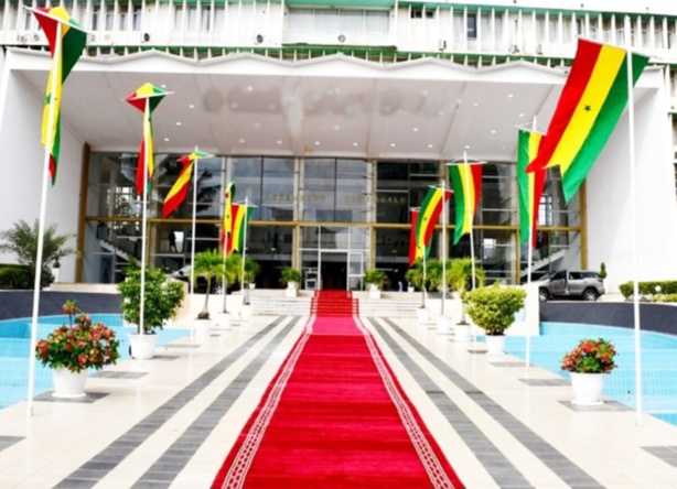 Sénégal : l’Assemblée nationale rejette le projet de loi portant suppression du hctt et du cese Sénégal : l’Assemblée nationale rejette le projet de loi portant suppression du hctt et du cese