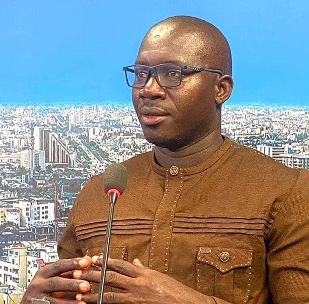 Gamineries et Galamatias au sommet de l'État ( Par Samba Ndong) Gamineries et Galamatias au sommet de l'État ( Par Samba Ndong)