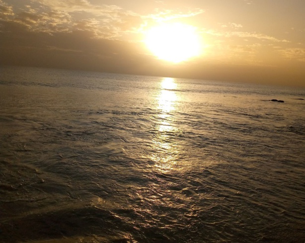 Chavirement au large de Mbour : 260 migrants à bord, bilan provisoire de quatre morts Chavirement au large de Mbour : 260 migrants à bord, bilan provisoire de quatre morts