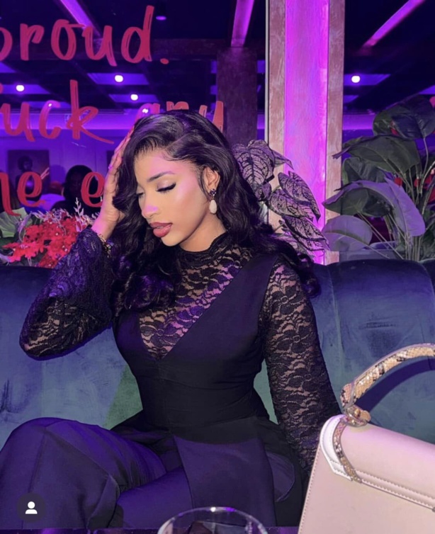 Retour en force : Amy Léa reprend le contrôle de son image avec de nouvelles photos Retour en force : Amy Léa reprend le contrôle de son image avec de nouvelles photos