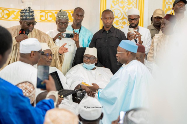 Tivaouane : le Khalife des Tijaanes reçoit les clés de la mosquée Tivaouane : le Khalife des Tijaanes reçoit les clés de la mosquée