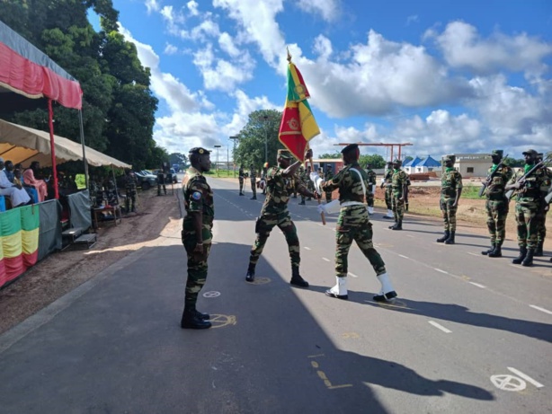 Mission de la CEDEAO : 618 militaires sénégalais en route pour la Gambie Mission de la CEDEAO : 618 militaires sénégalais en route pour la Gambie