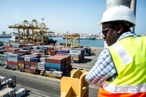 Fraude au Port Autonome de Dakar : la Douane découvre un réseau ayant causé 8 milliards de préjudice Fraude au Port Autonome de Dakar : la Douane découvre un réseau ayant causé 8 milliards de préjudice