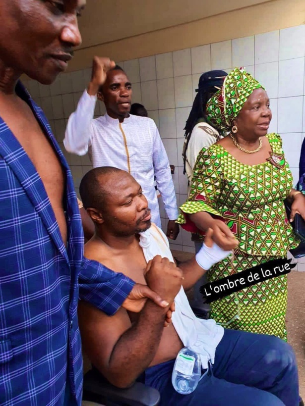 Lomé: Le film de l'agression de Guy Marius Sagna Lomé: Le film de l'agression de Guy Marius Sagna