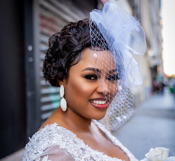 GuiGui Sarr annonce : "La reine a trouvé son roi" GuiGui Sarr annonce : "La reine a trouvé son roi"