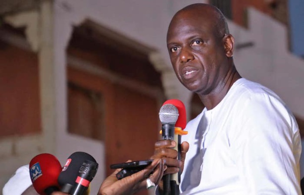 Mansour Faye réagit aux attaques de Sonko : « Il est temps de travailler ! » Mansour Faye réagit aux attaques de Sonko : « Il est temps de travailler ! »